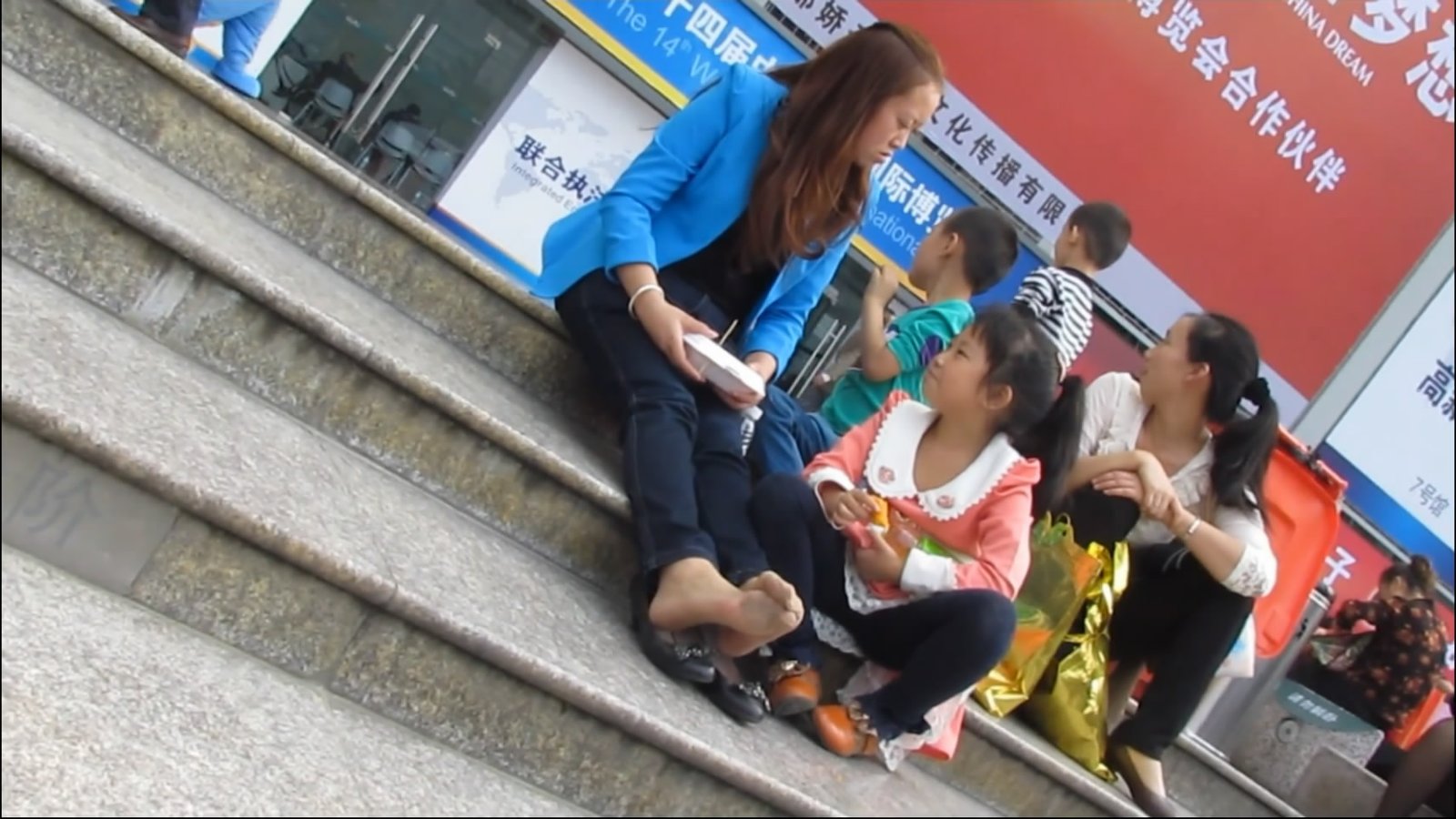 streetsnapshoep[00 00 12][20181210 194047 2]